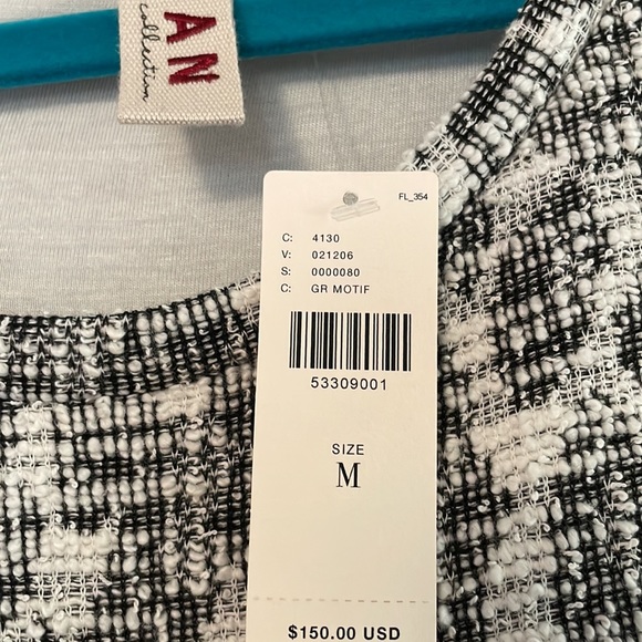 Black and white slim fit maxi dress with front tie - Picture 5 of 5